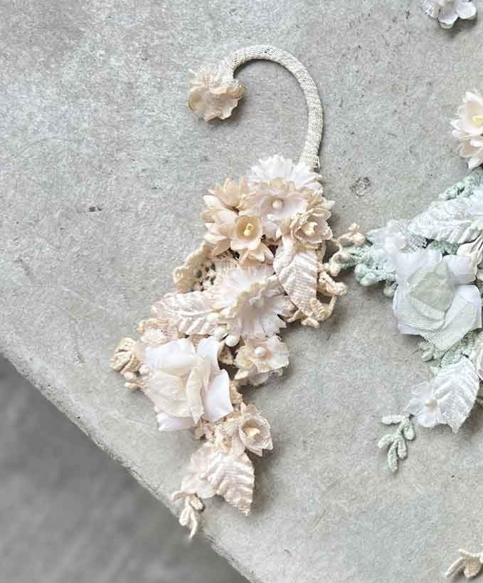 1624 ear cuff
