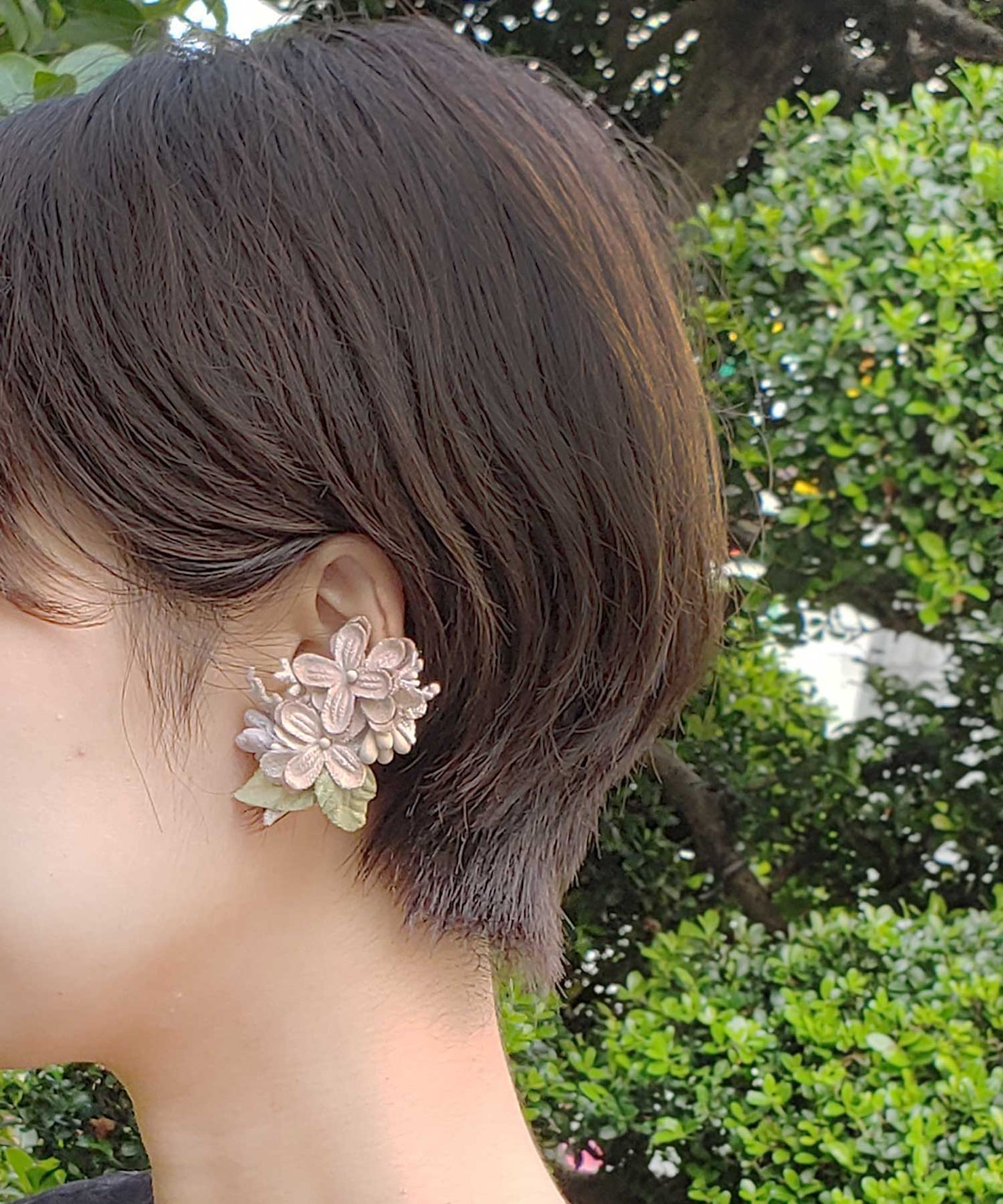 あじさいの片耳ピアス