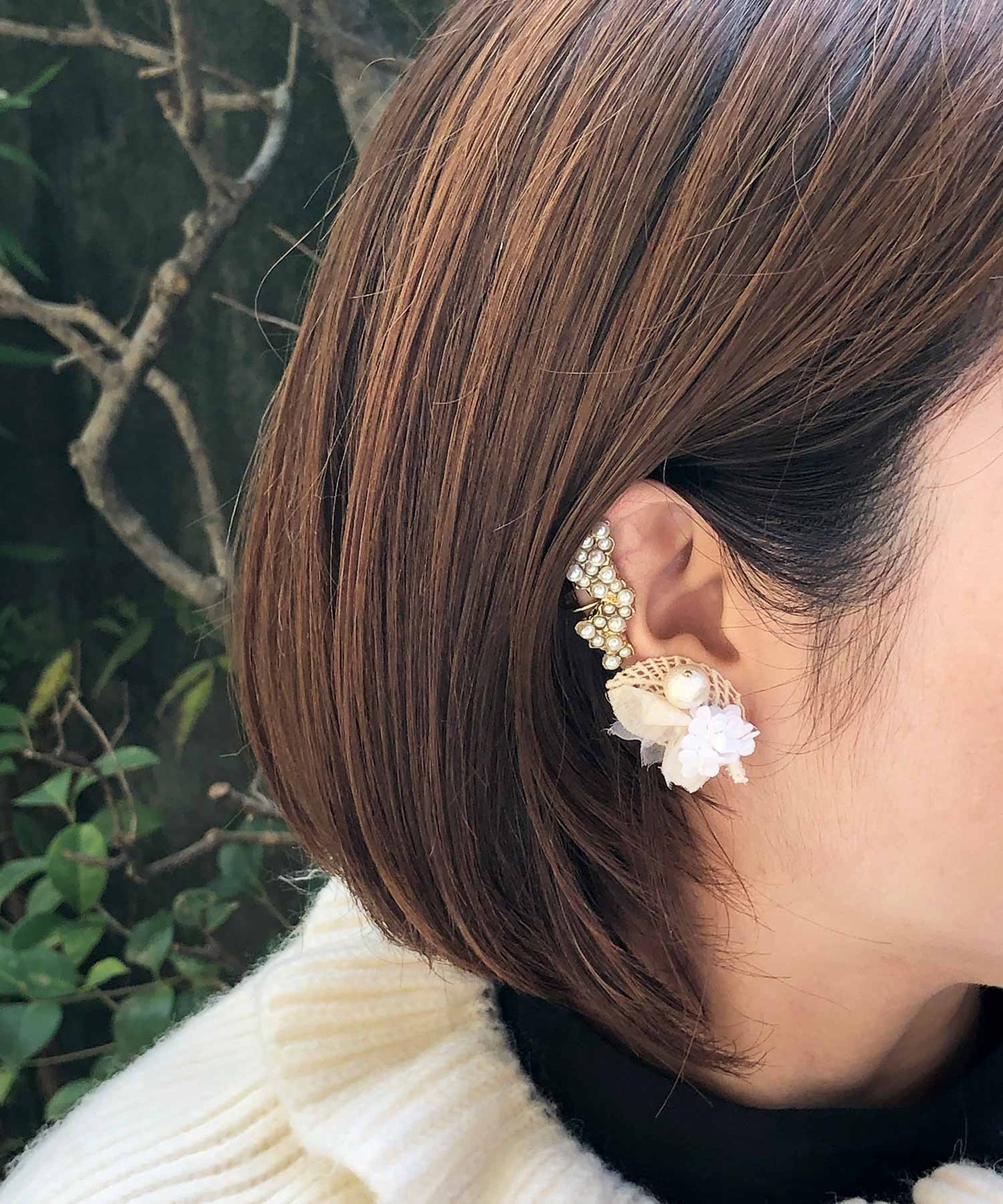 コットンパールと布花のイヤリング