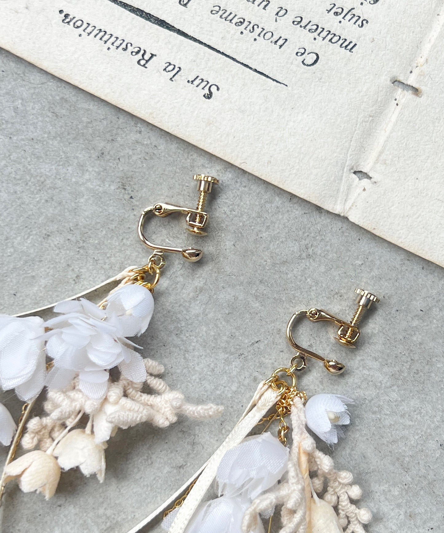 スズランの花束ピアス/イヤリング