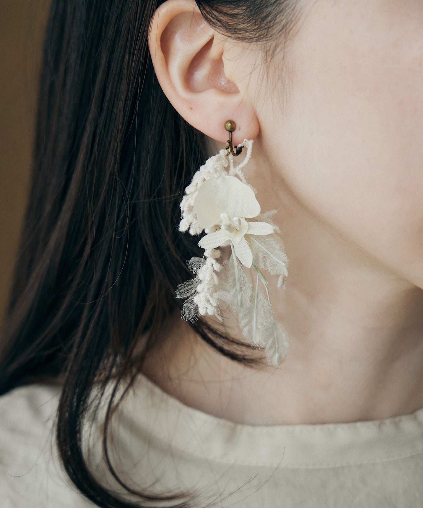 オンシジウムのピアス/イヤリング