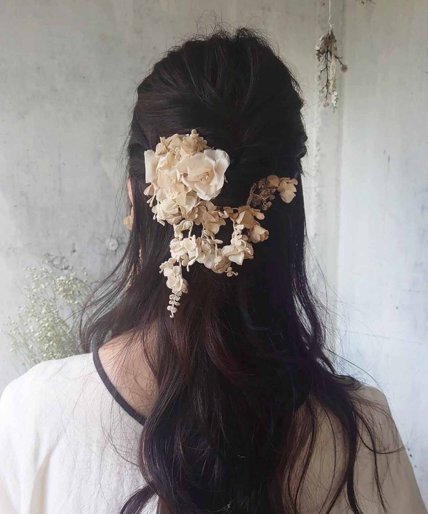 3325 corsage