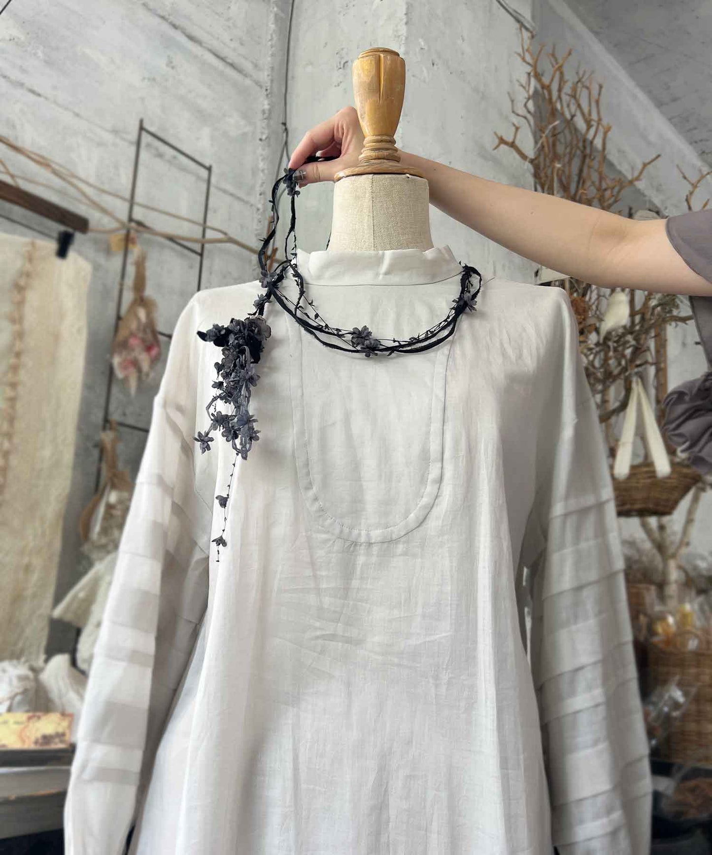 1611 necklace