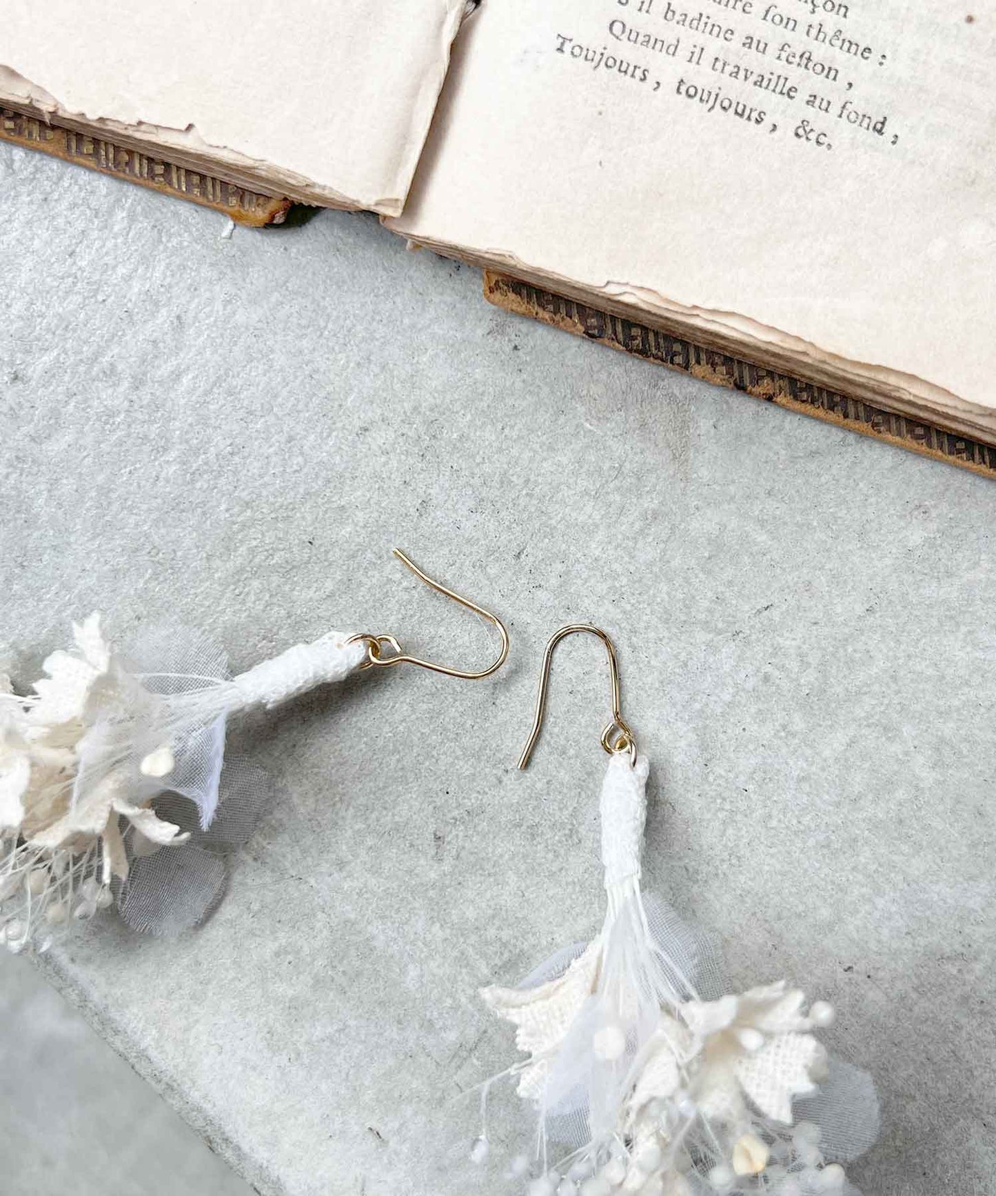 3512-P earrings