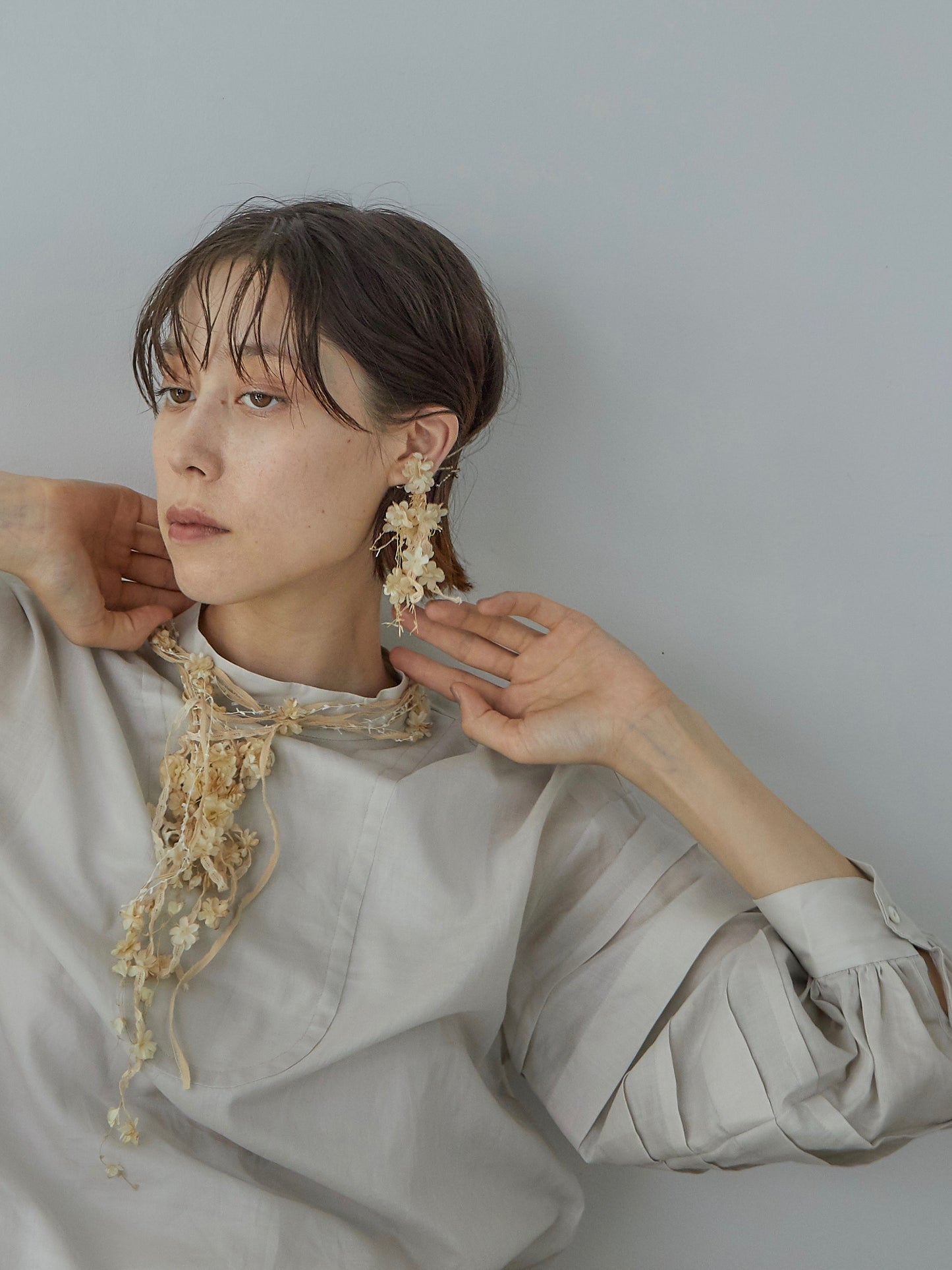 1612-E clip-on earrings