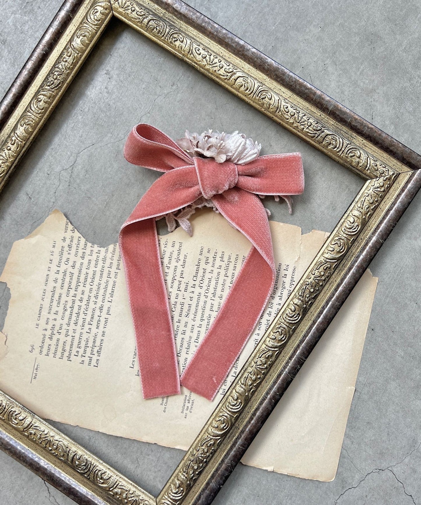 ベルベットリボンのコサージュ