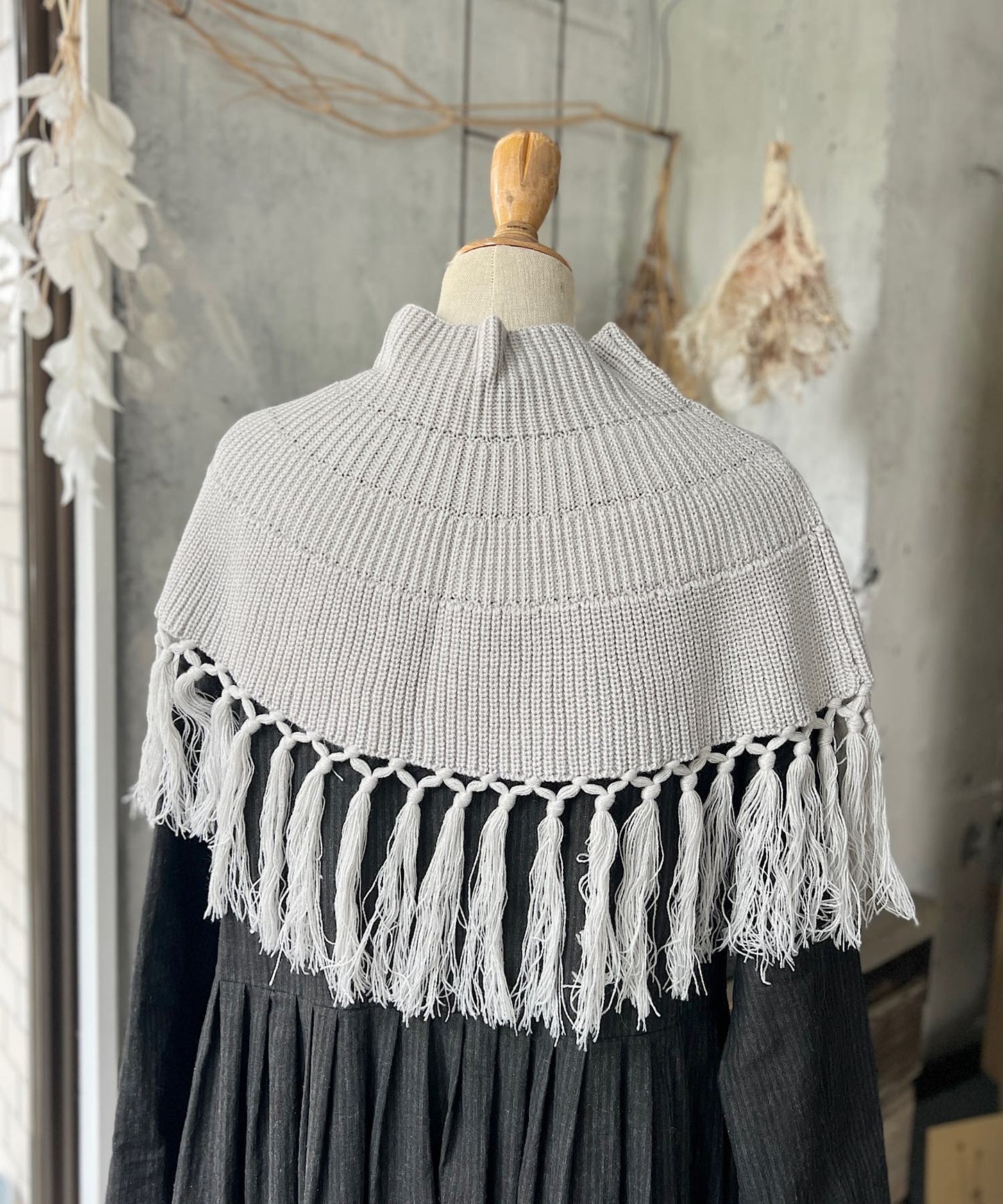 ラウンドポンチョ＊ショールピン付き