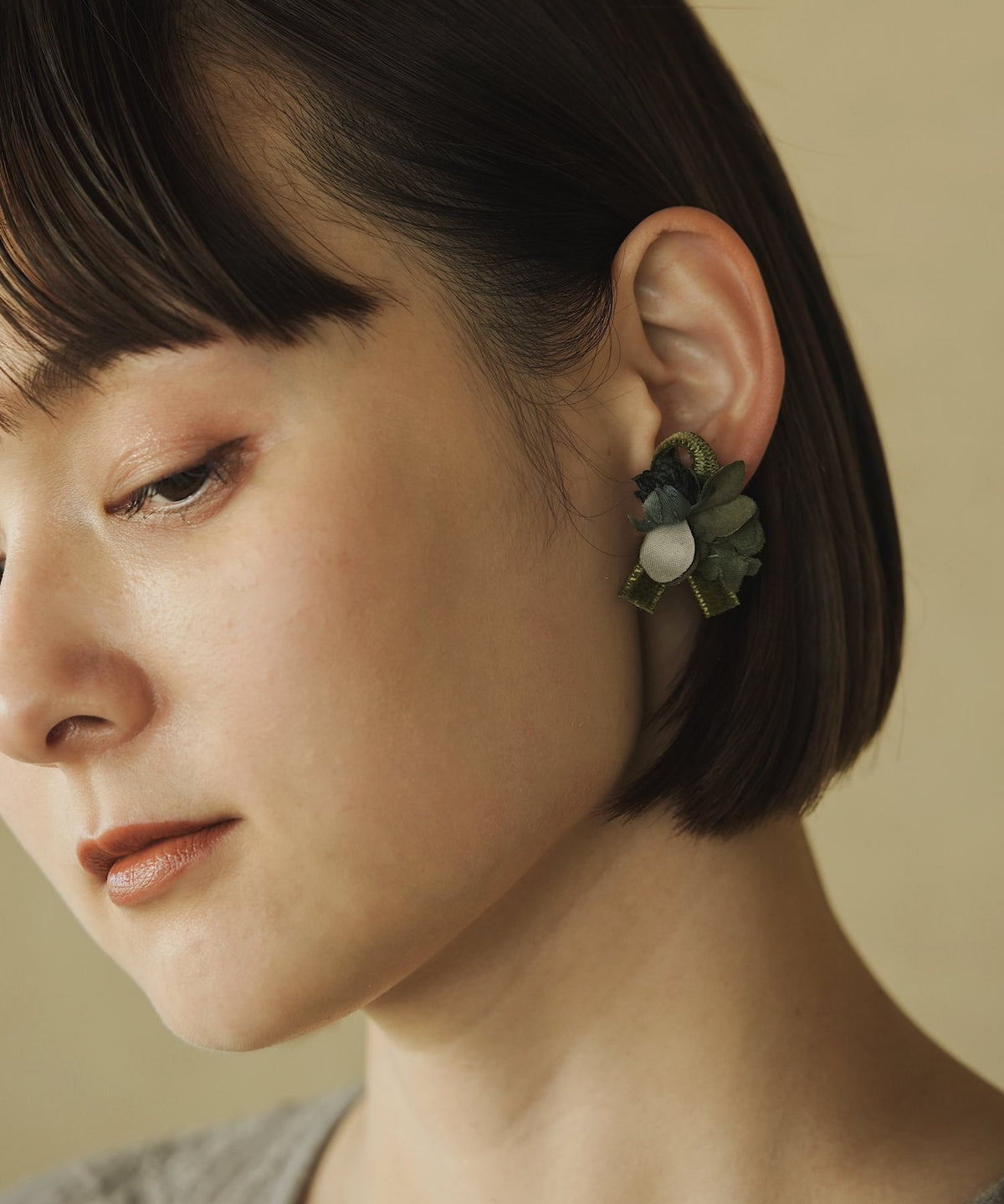 デイジーとリボンのピアス/イヤリング