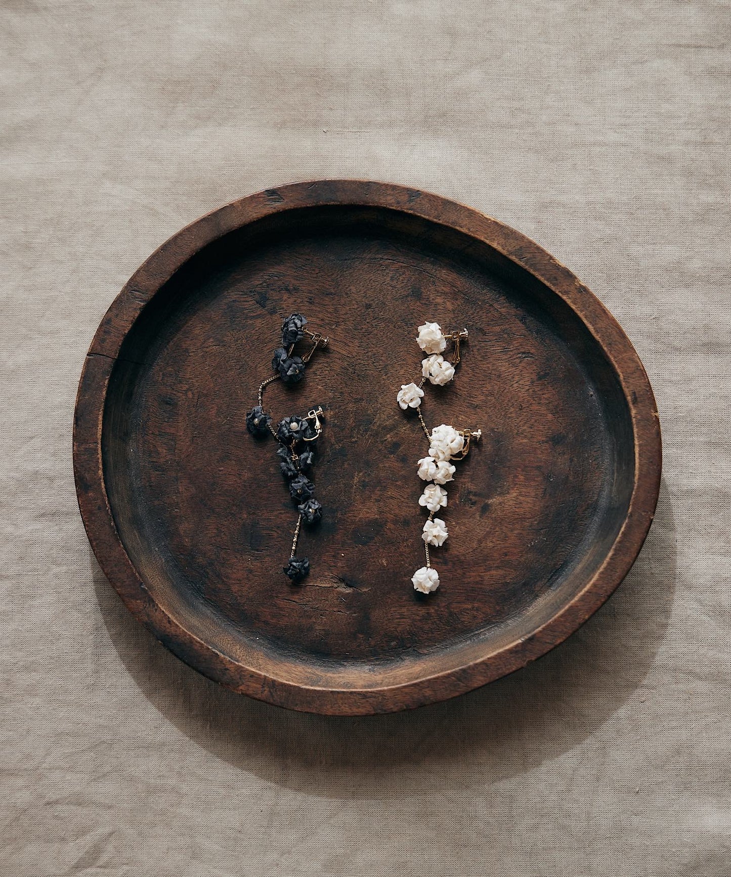 コデマリの2連ピアス/イヤリング