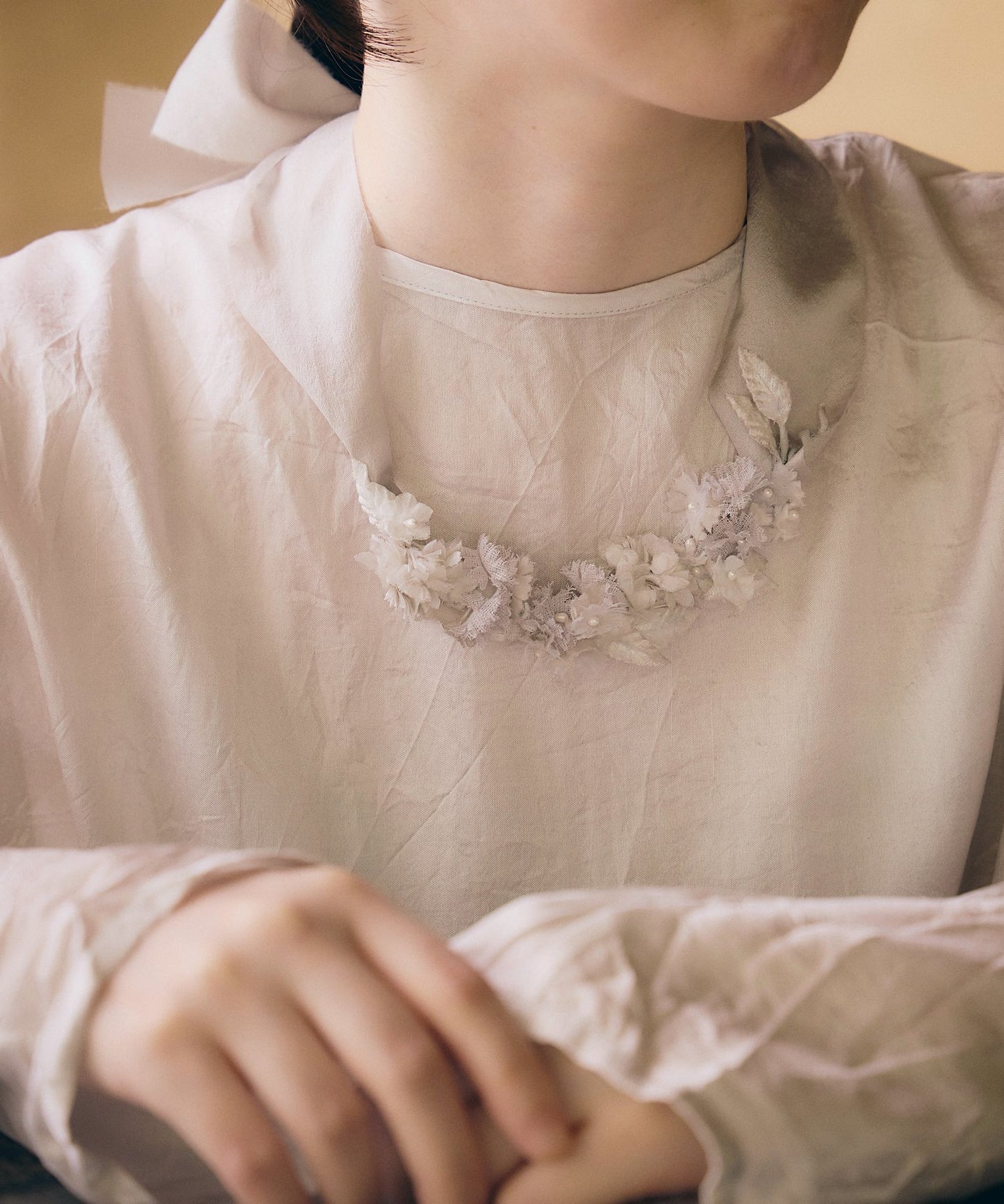 クララとサテンのネックレス