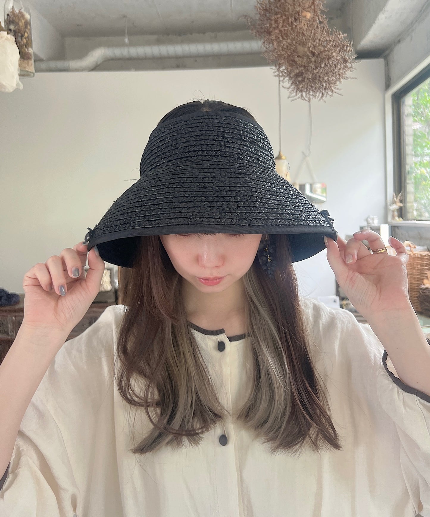 2wayで使えるラフィアの大きなつけ襟サンバイザー