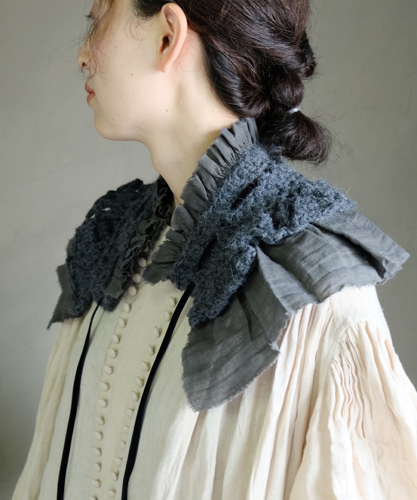 【予約販売】手編みのフリルティペット