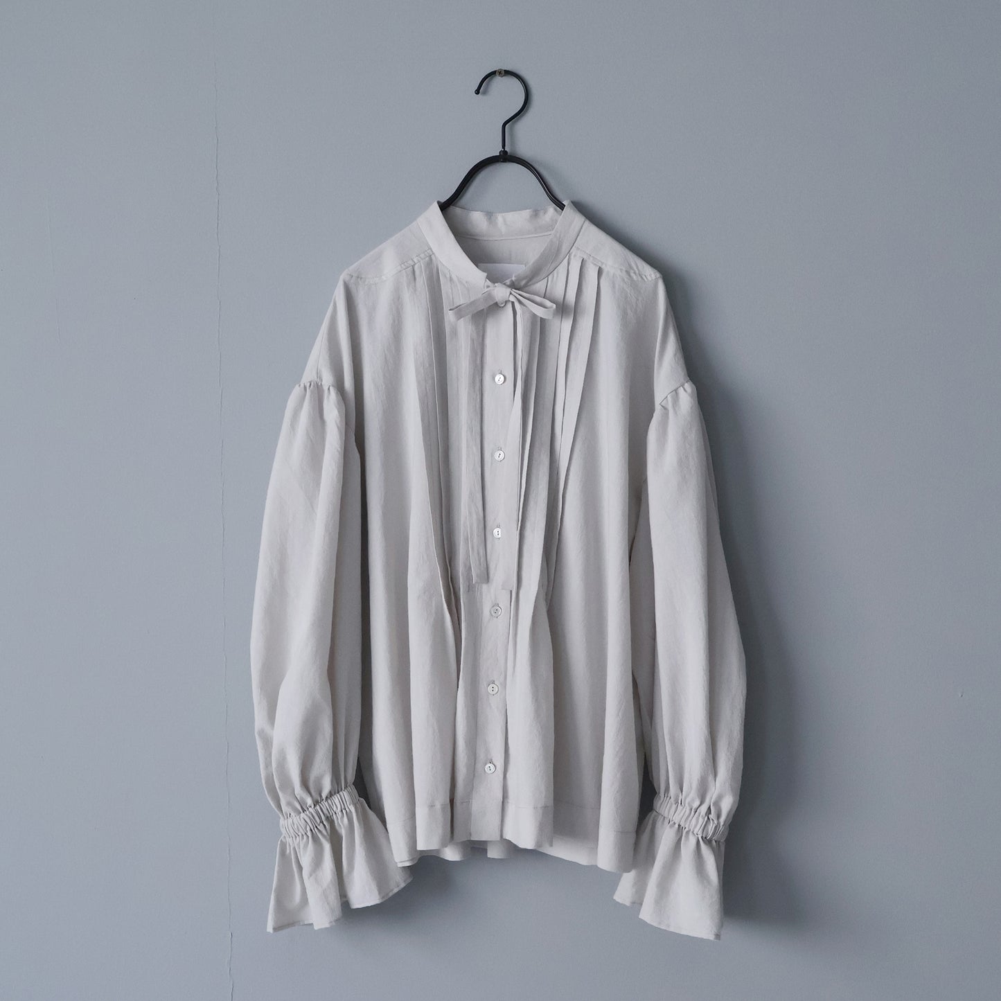 【MAGALI】天日干しコットン ボウタイブラウス