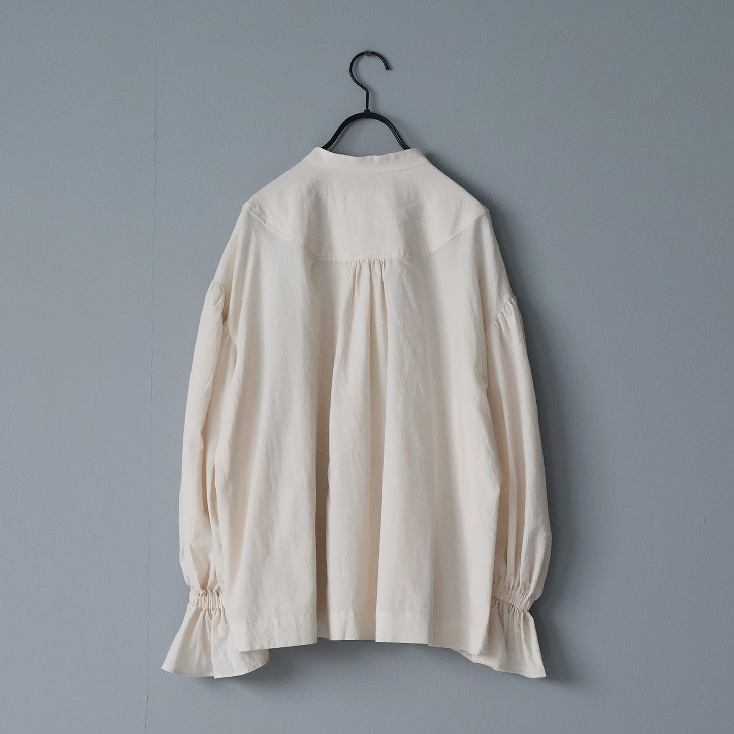 【MAGALI】天日干しコットン ボウタイブラウス