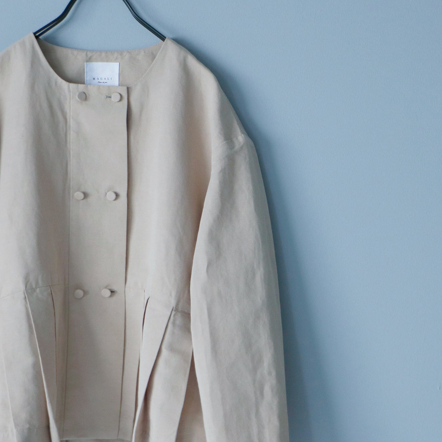 【MAGALI】ハイカウントコットンリネン・ダブルボタンジャケット