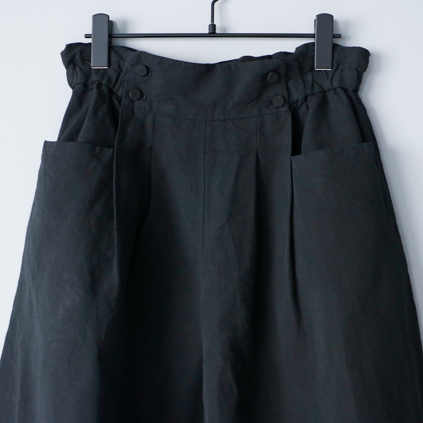 【MAGALI】ハイカウントコットンリネン・コクーンパンツ