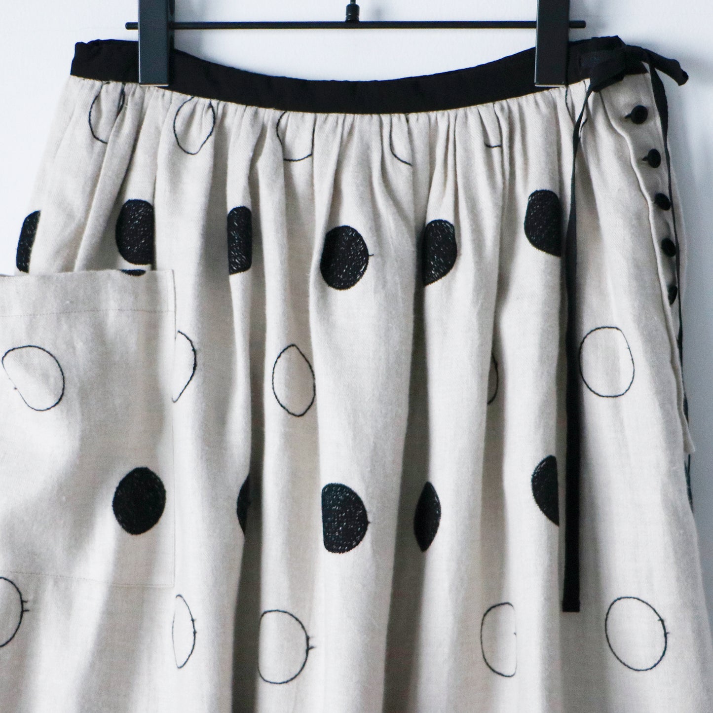 【MAGALI】RONDリネン・サイドボタンスカート