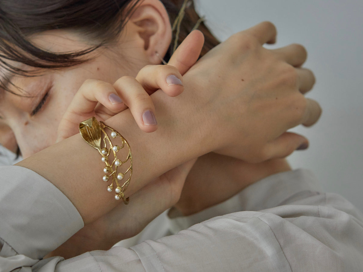 スズランのバングル – m.soeur