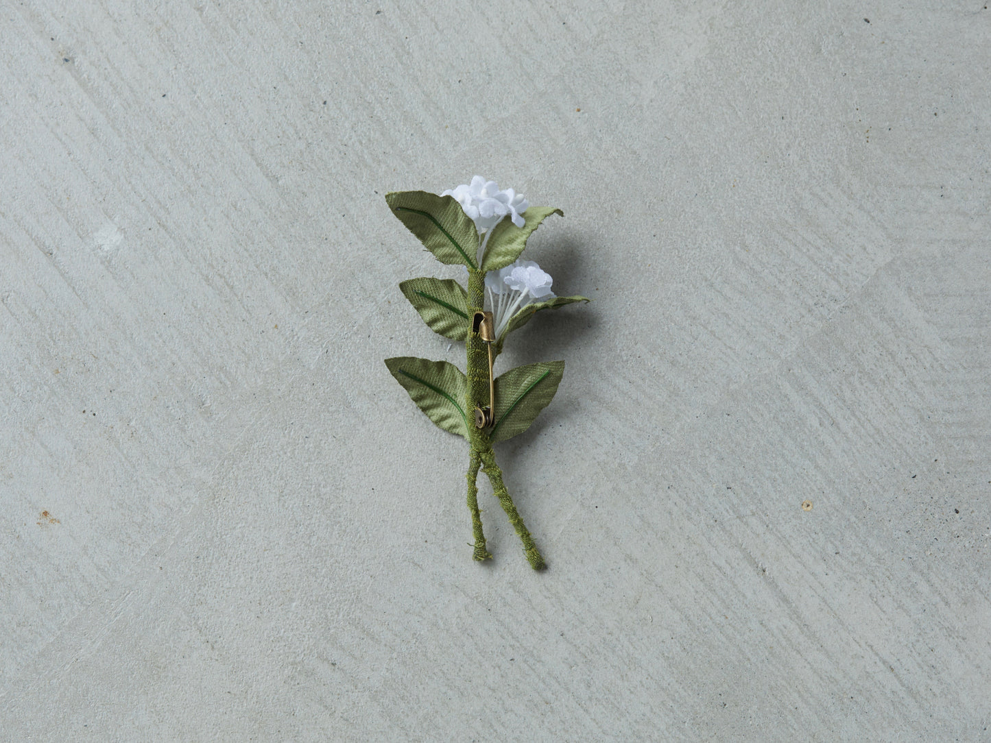 ［季節のお花ブローチ］10月：ランタナ